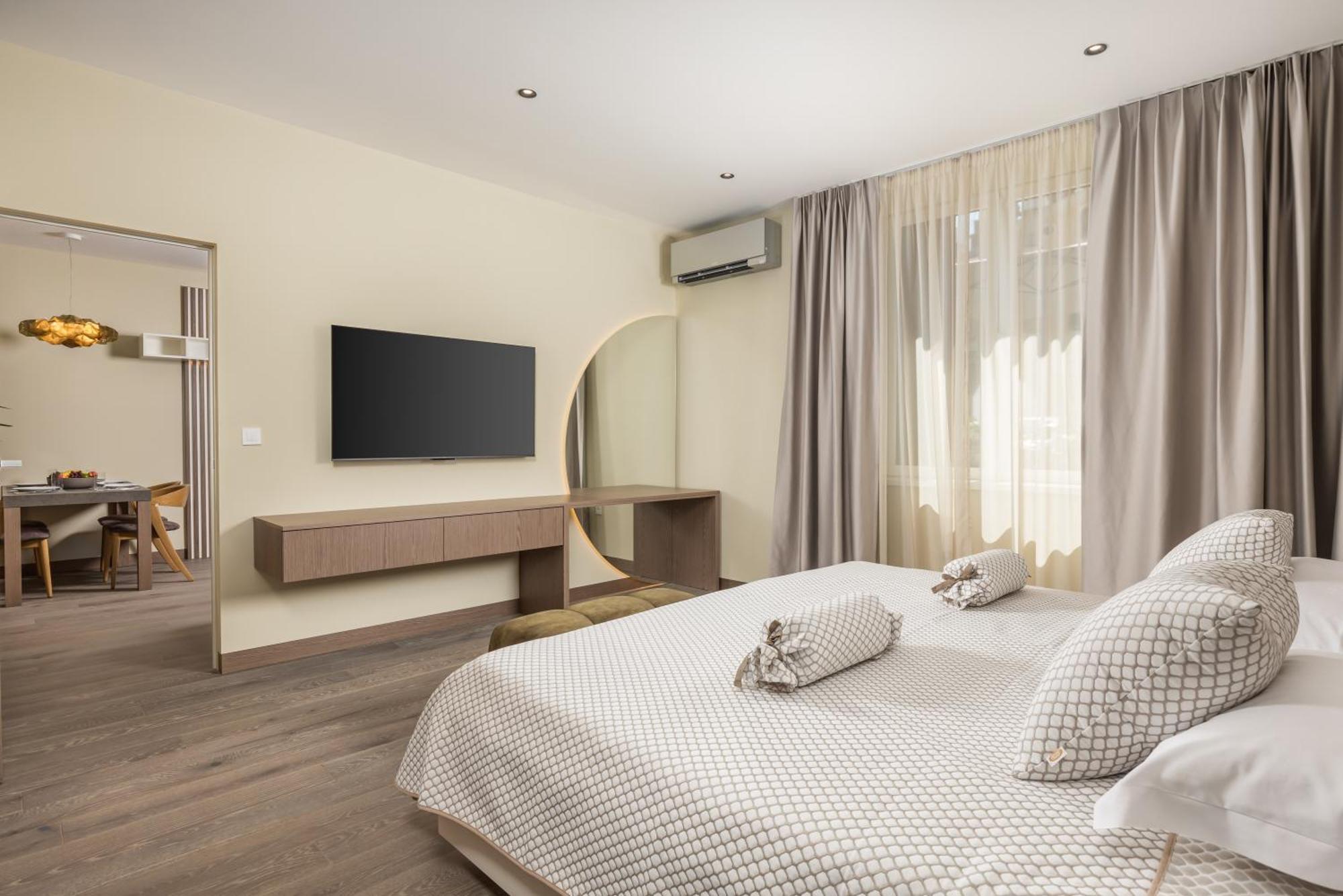 Luxury Apartments Centre Of Opatija Exterior photo
